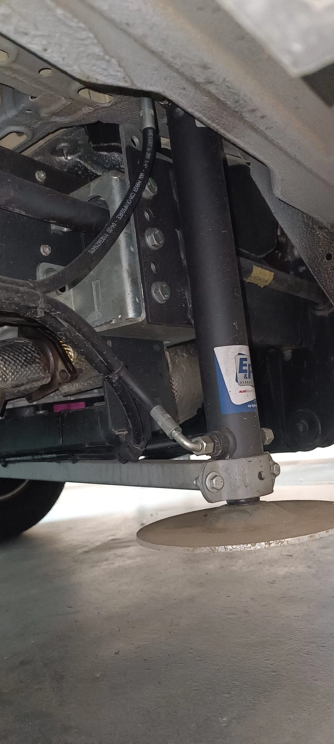 Camping Zentrale Grünberg - Campingshop & Werkstatt - Wohnwagenteil