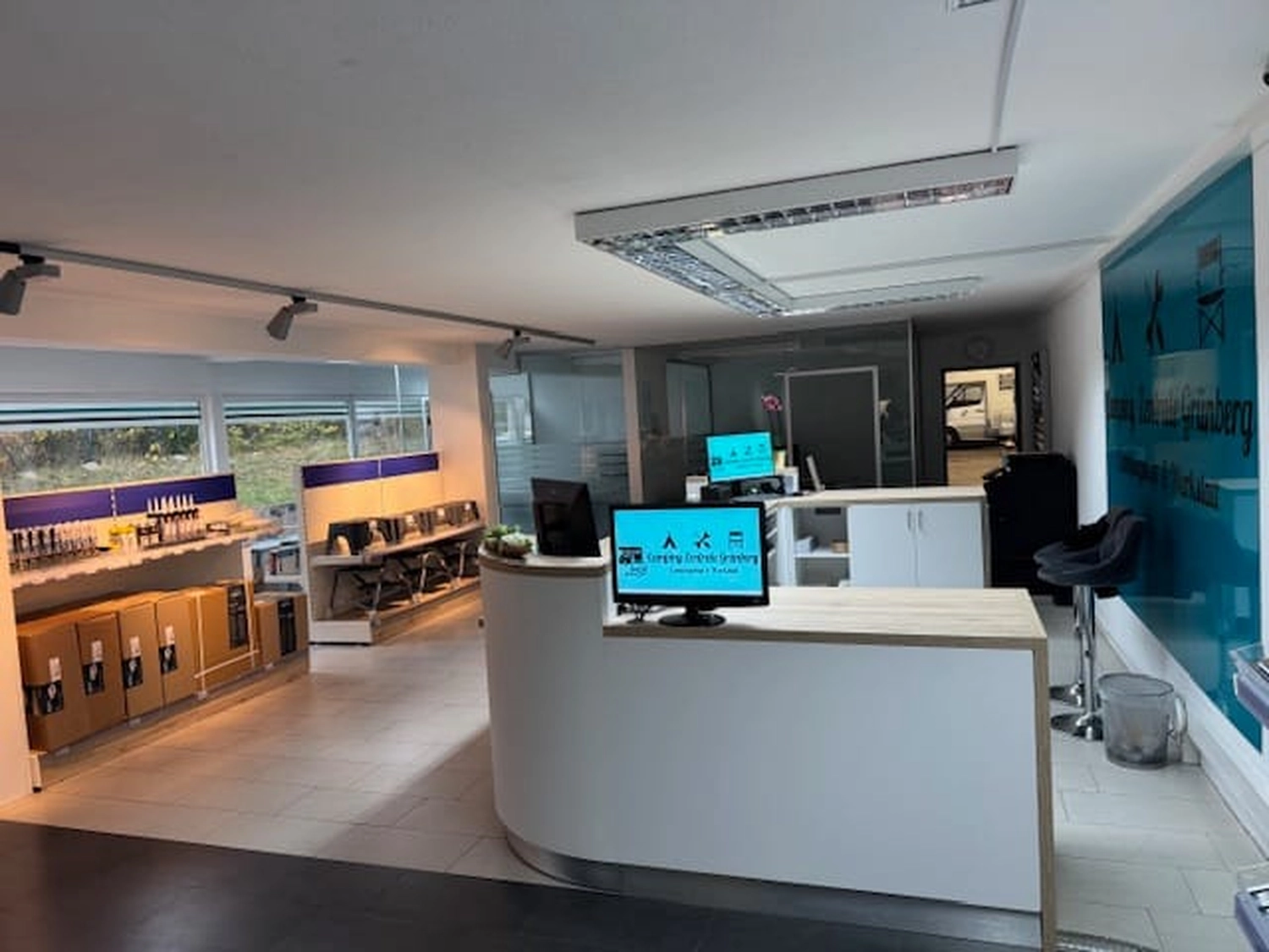 Camping Zentrale Grünberg - Campingshop & Werkstatt - Ladentheke