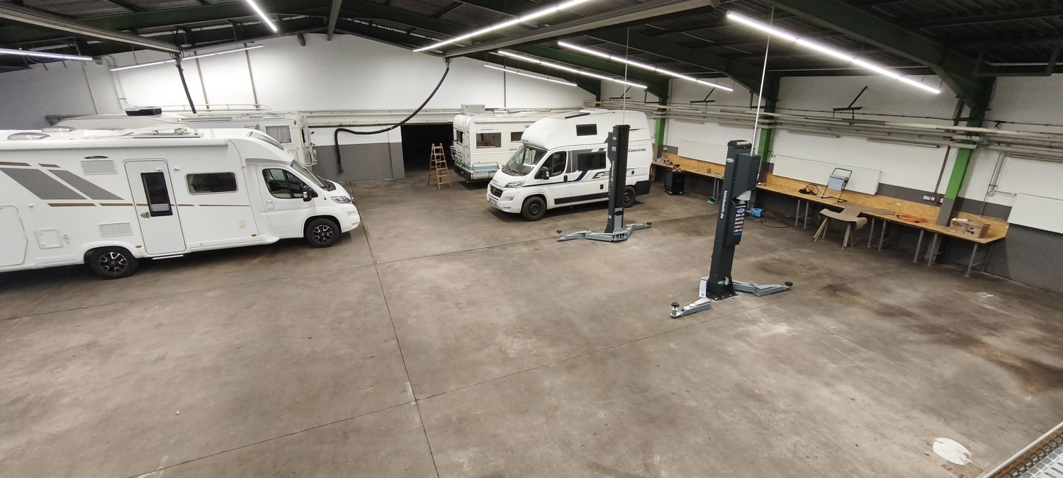 Camping Zentrale Grünberg - Campingshop & Werkstatt - Wohnwagen